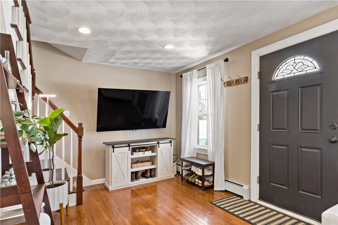 10 Cosett Road Warwick, RI 02886 - Photo 18 of 31