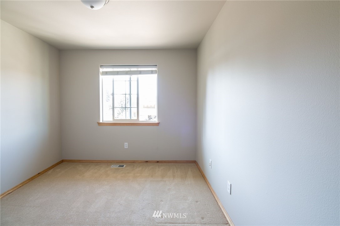 18717 13th Drive Southeast Bothell, WA 98012 - Photo 18 of 25 Gallery Image 18