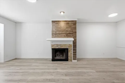 $200,000 | 8750 Park Lane, Unit 111, Dallas, TX 75231