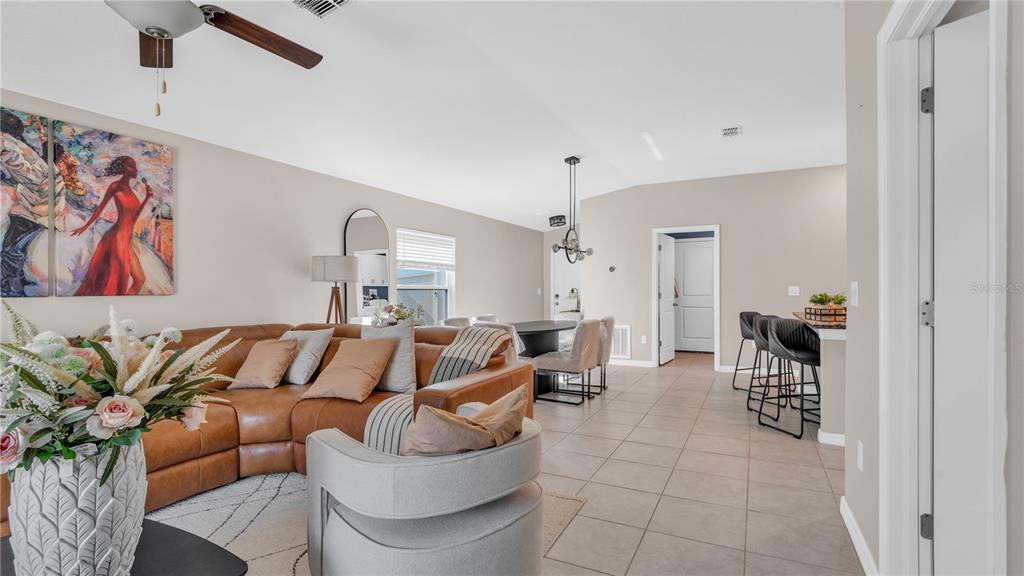 1841 Crinkle Leaf Court Ruskin, FL 33570 - Photo 8 of 35 a living room with furniture