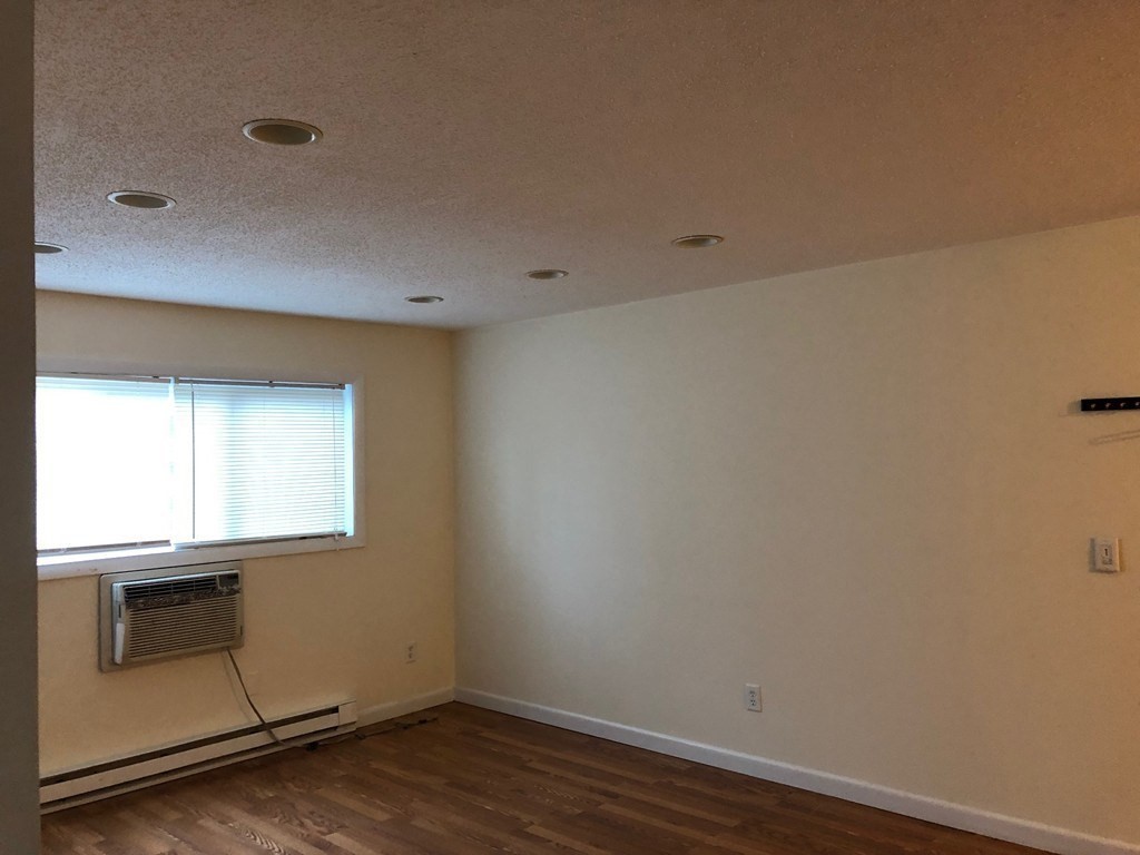 5 Turnpike Road, Unit 311 Townsend, MA 01469 - Photo 4 of 18