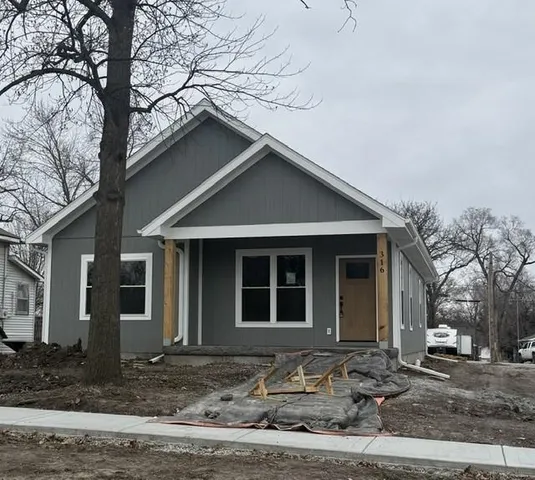 $275,000 | 316 West 4th Street, Cameron, MO 64429