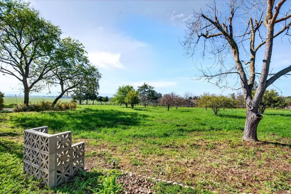 $1,949,000 | 621 Carpenter Drive, Hollister, CA 95023