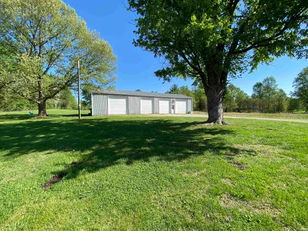 $374,900 | 5529 East Us Highway, Bedford, IN 47421