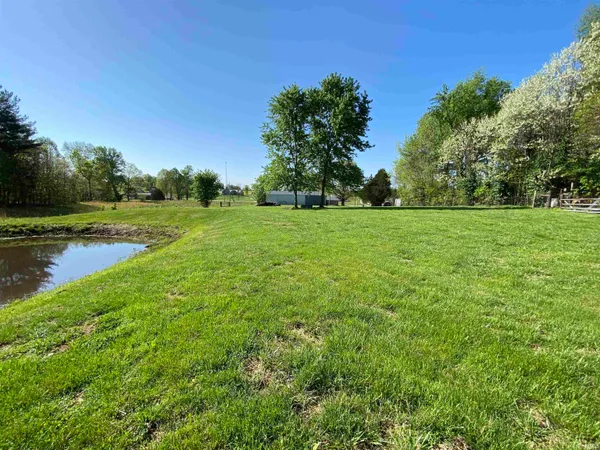 $374,900 | 5529 East Us Highway, Bedford, IN 47421