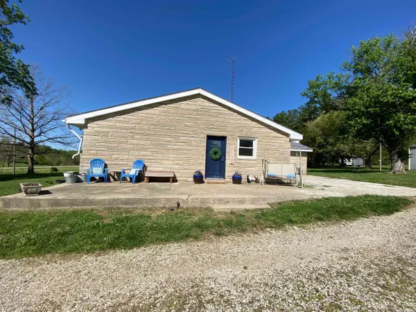 $374,900 | 5529 East Us Highway, Bedford, IN 47421