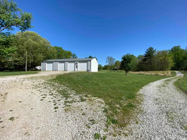 $374,900 | 5529 East Us Highway, Bedford, IN 47421
