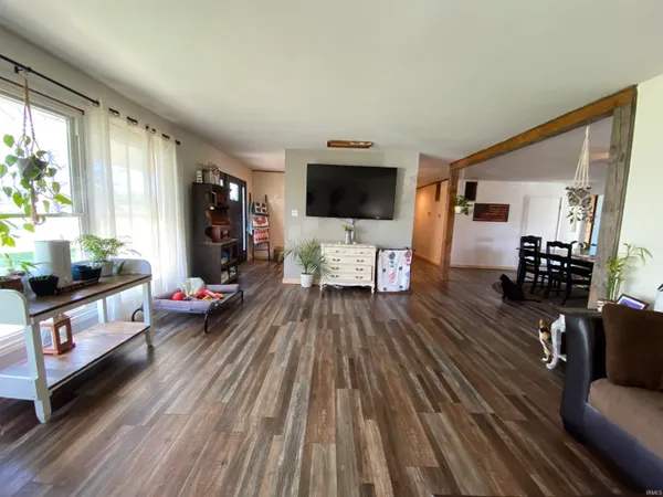$374,900 | 5529 East Us Highway, Bedford, IN 47421