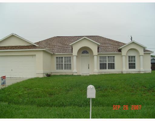 851 Southwest Harvard Road Port St. Lucie, FL 34953 - Photo 1 of 3 Primary Photo