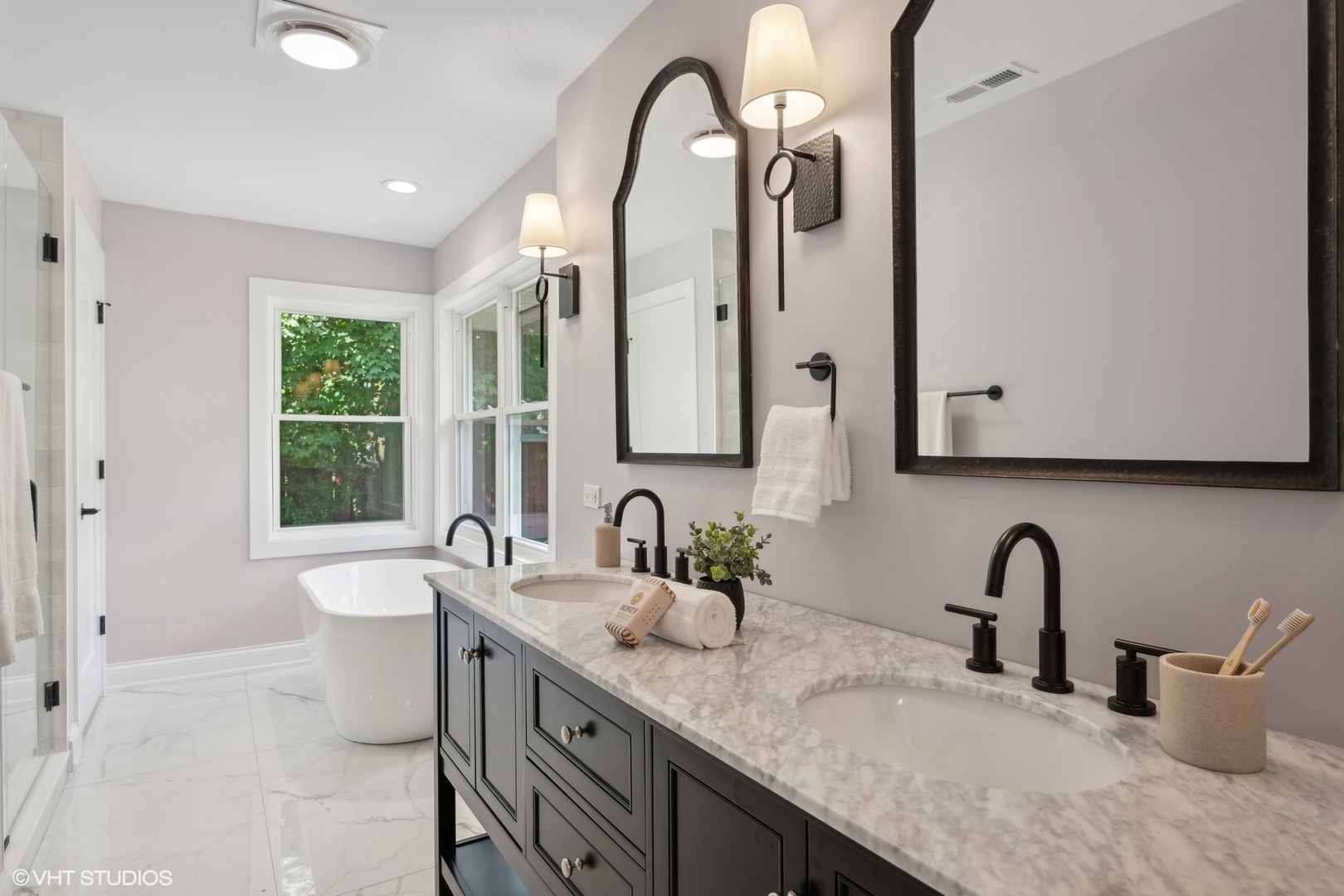 910 Glenview Road Glenview, IL 60025 - Photo 19 of 29