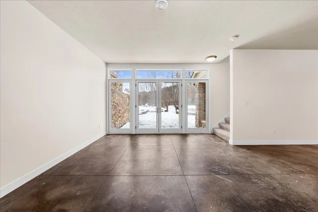 $815,000 | 214 Madison Circle, Hudson, WI 54016