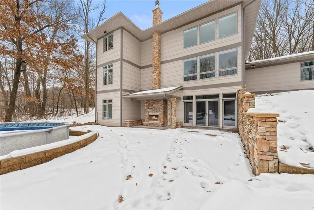 $815,000 | 214 Madison Circle, Hudson, WI 54016