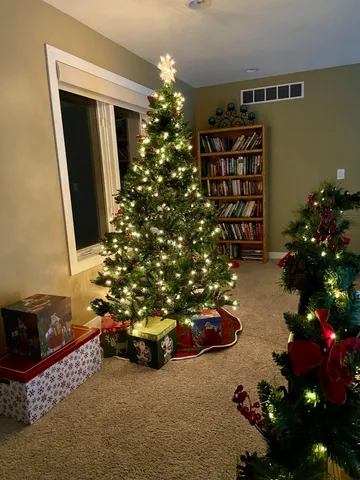 $815,000 | 214 Madison Circle, Hudson, WI 54016