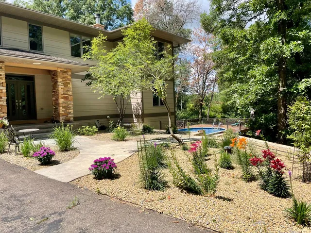 $815,000 | 214 Madison Circle, Hudson, WI 54016