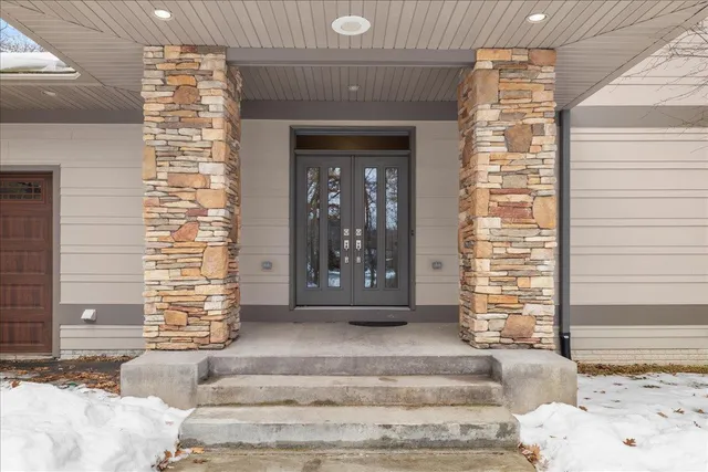 $815,000 | 214 Madison Circle, Hudson, WI 54016