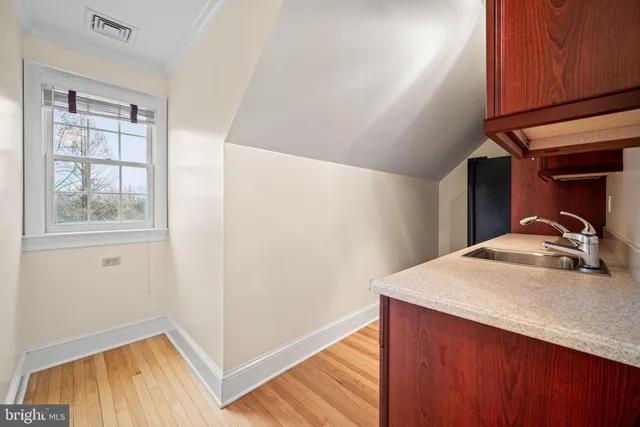 $1,400 | 2 Greystone Circle, Unit 3, Newtown Square, PA 19073