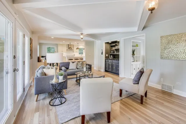 $974,900 | 2408 Cumberland Circle, Long Grove, IL 60047