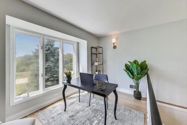 $974,900 | 2408 Cumberland Circle, Long Grove, IL 60047