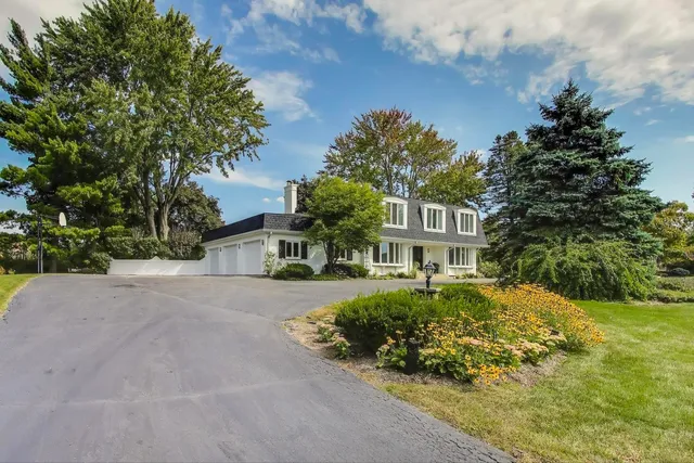 $974,900 | 2408 Cumberland Circle, Long Grove, IL 60047