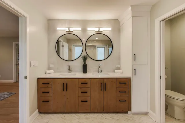 $974,900 | 2408 Cumberland Circle, Long Grove, IL 60047