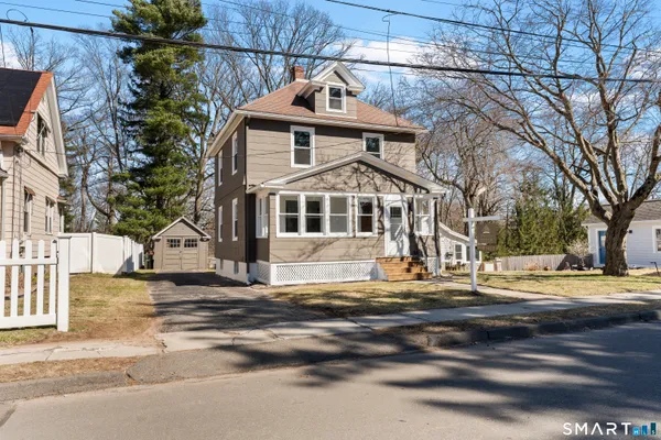 $339,000 | 30 Oakwood Street, East Hartford, CT 06108