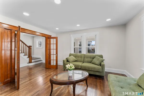 $339,000 | 30 Oakwood Street, East Hartford, CT 06108
