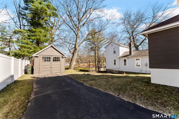 $339,000 | 30 Oakwood Street, East Hartford, CT 06108