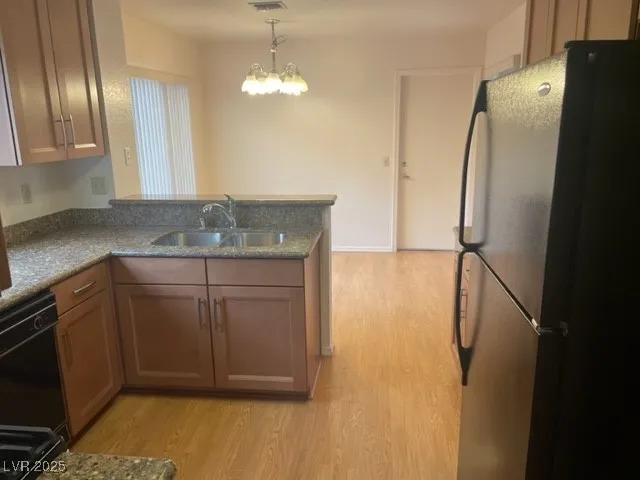 $1,795 | 2756 Desert Crystal Drive, Las Vegas, NV 89134