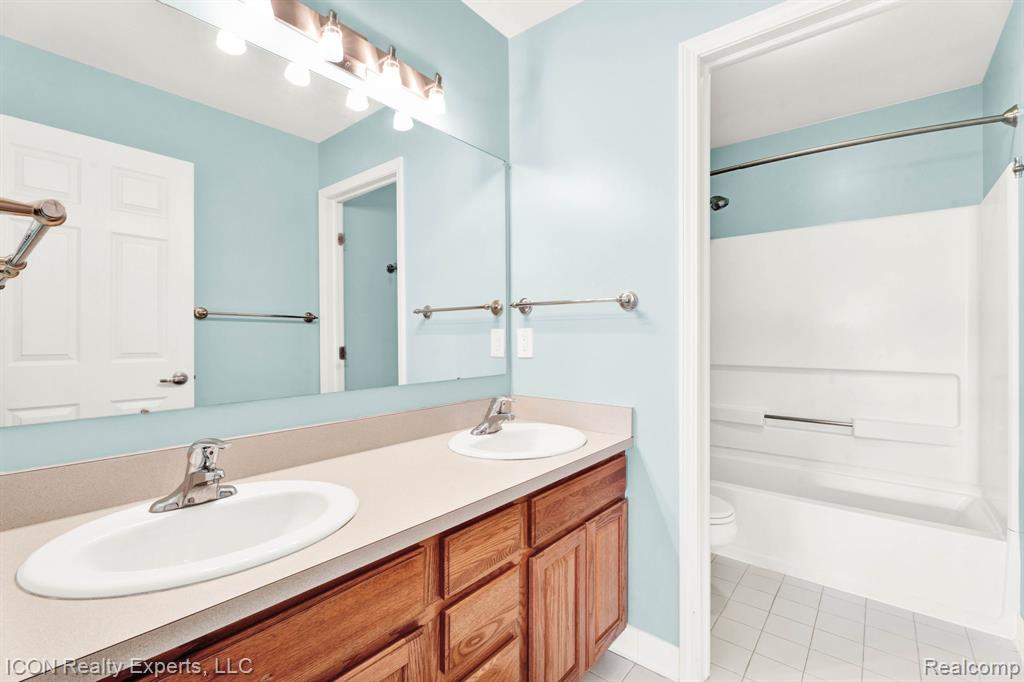 3753 Everett Drive Rochester, MI 48307 - Photo 42 of 82
