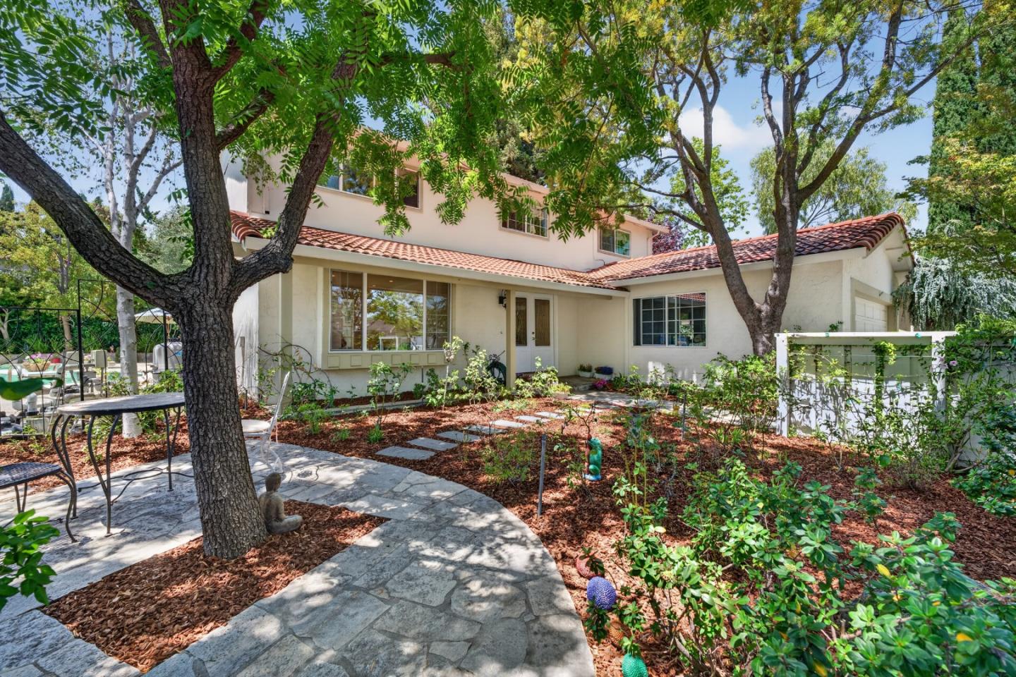 1663 Finch Way Sunnyvale, CA 94087 - Photo 7 of 87