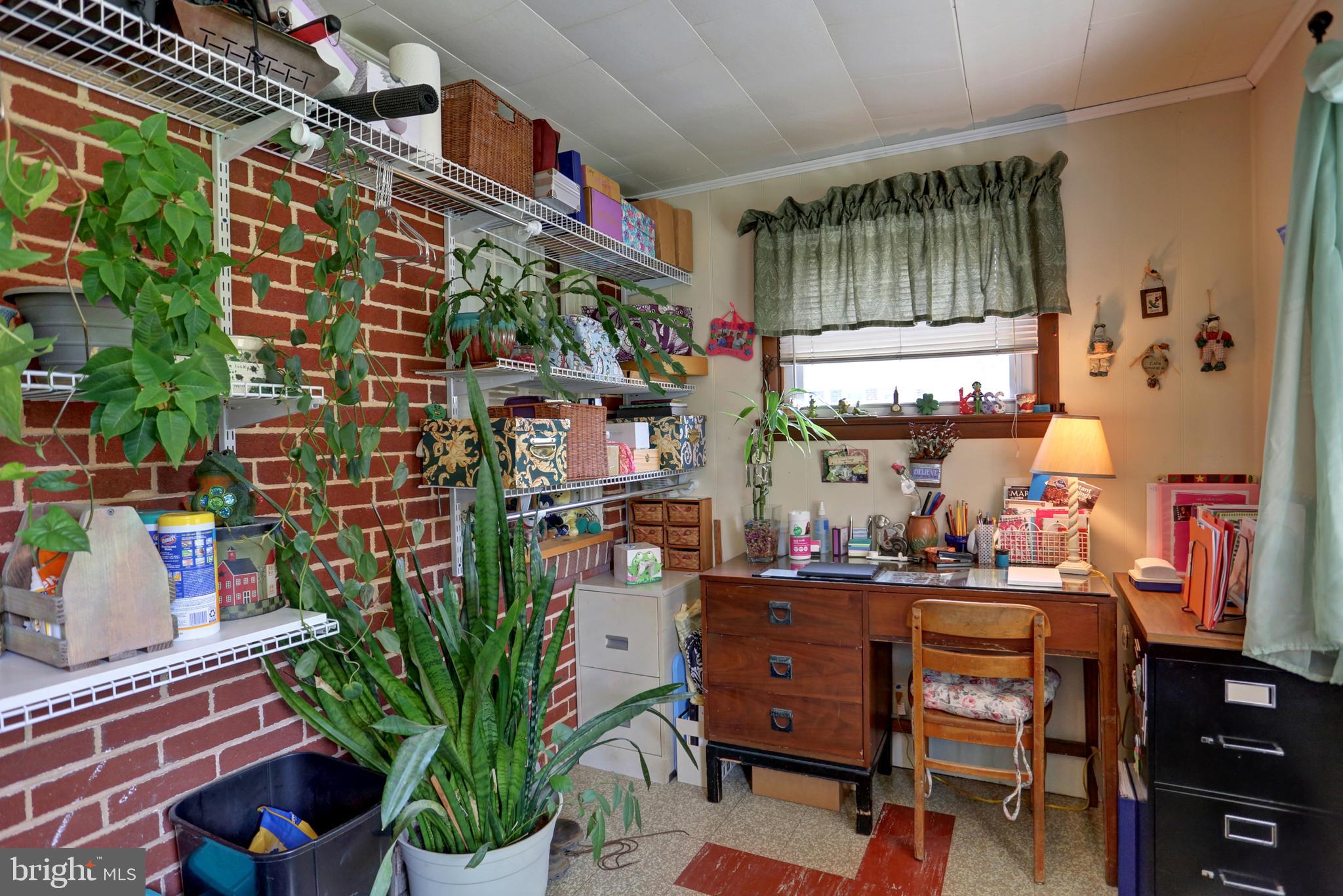 2047 West Trindle Road Carlisle, PA 17013 - Photo 17 of 25 Gallery Image 17