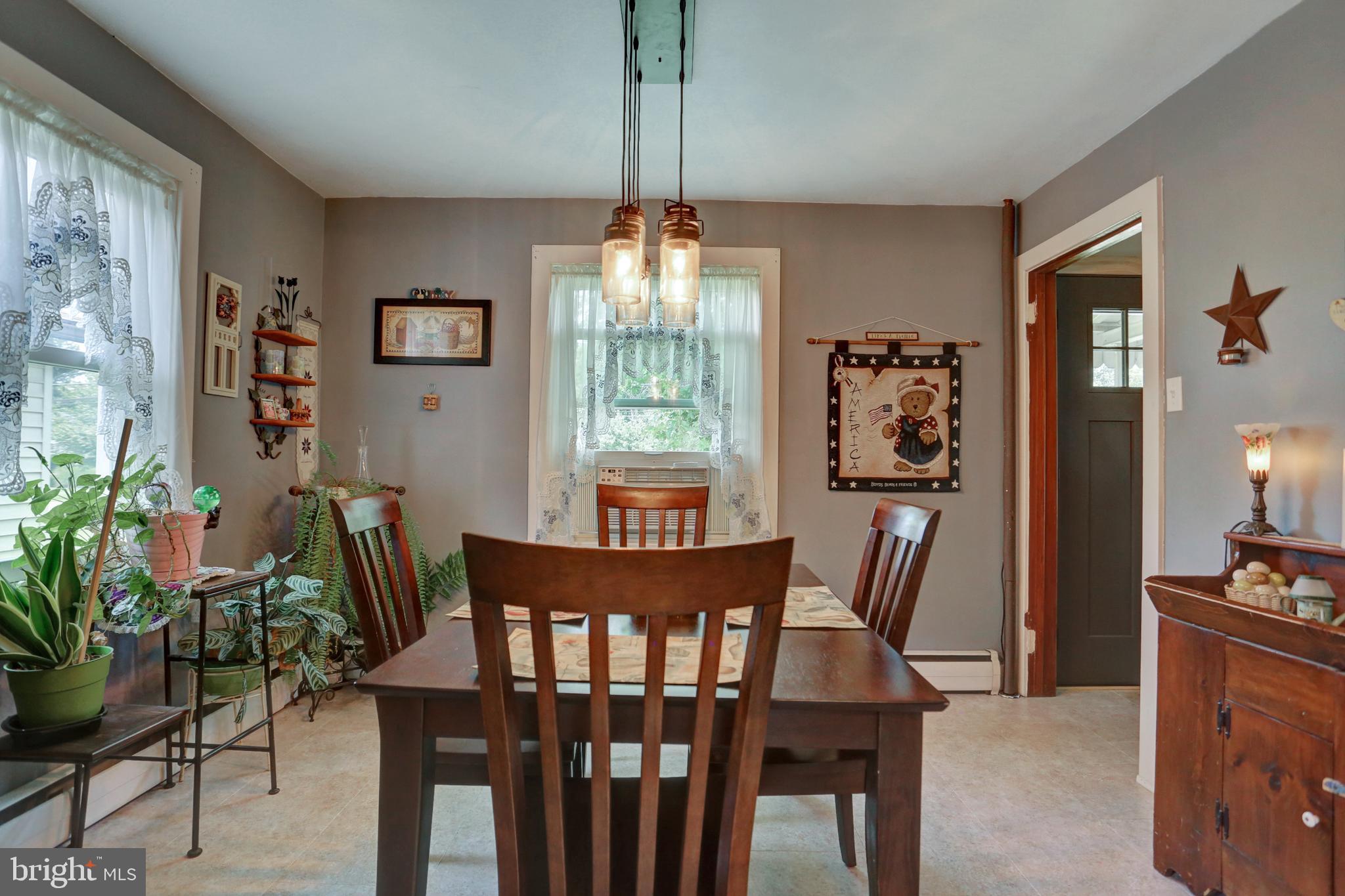 2047 West Trindle Road Carlisle, PA 17013 - Photo 8 of 25 Gallery Image 8