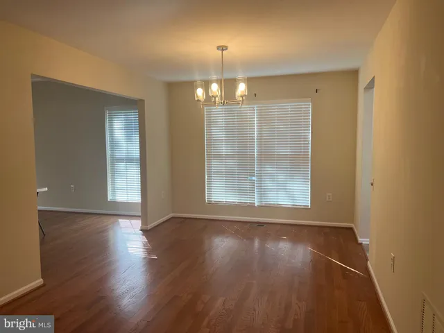 $3,200 | 407 Deer Path Avenue Southwest, Leesburg, VA 20175