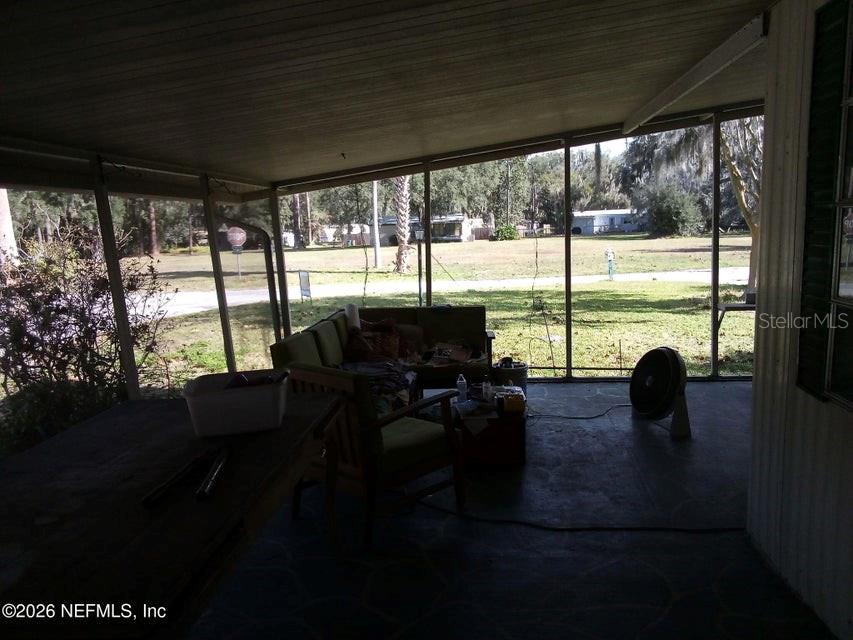 101 South Geraldo Road East Palatka, FL 32131 - Photo 10 of 28