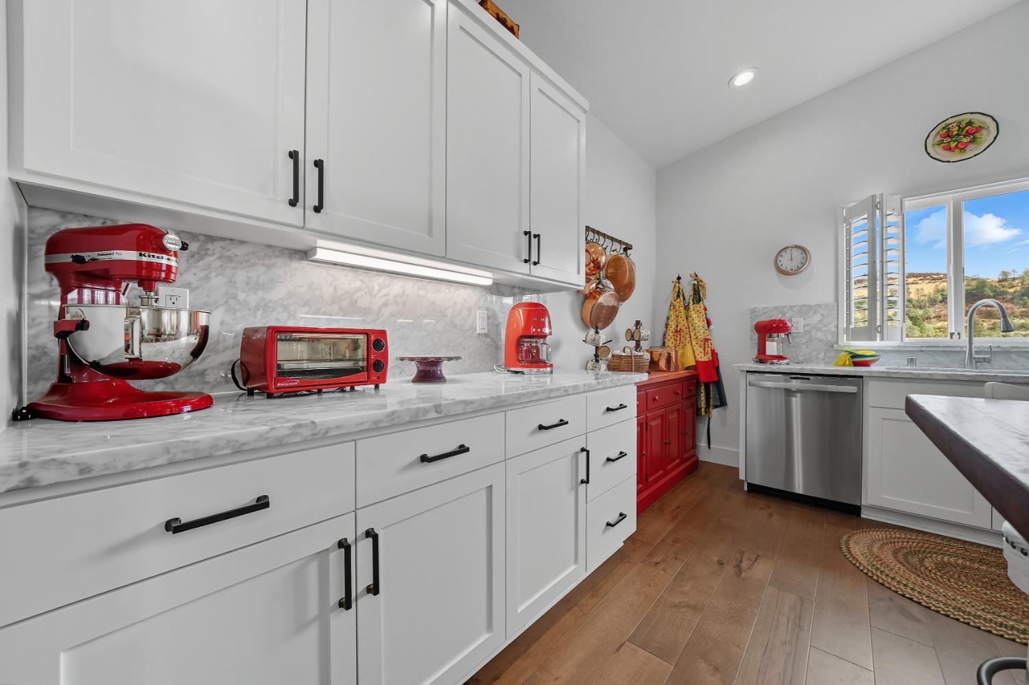 9166 Lakeside Drive Mountain Ranch, CA 95246 - Photo 14 of 79