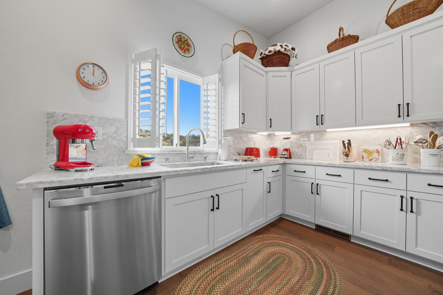 9166 Lakeside Drive Mountain Ranch, CA 95246 - Photo 17 of 79