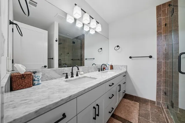 $720,000 | 9166 Lakeside Drive, Mountain Ranch, CA 95246