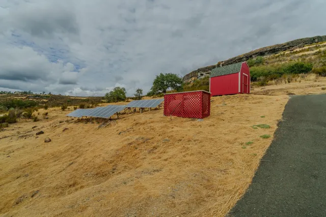 $720,000 | 9166 Lakeside Drive, Mountain Ranch, CA 95246