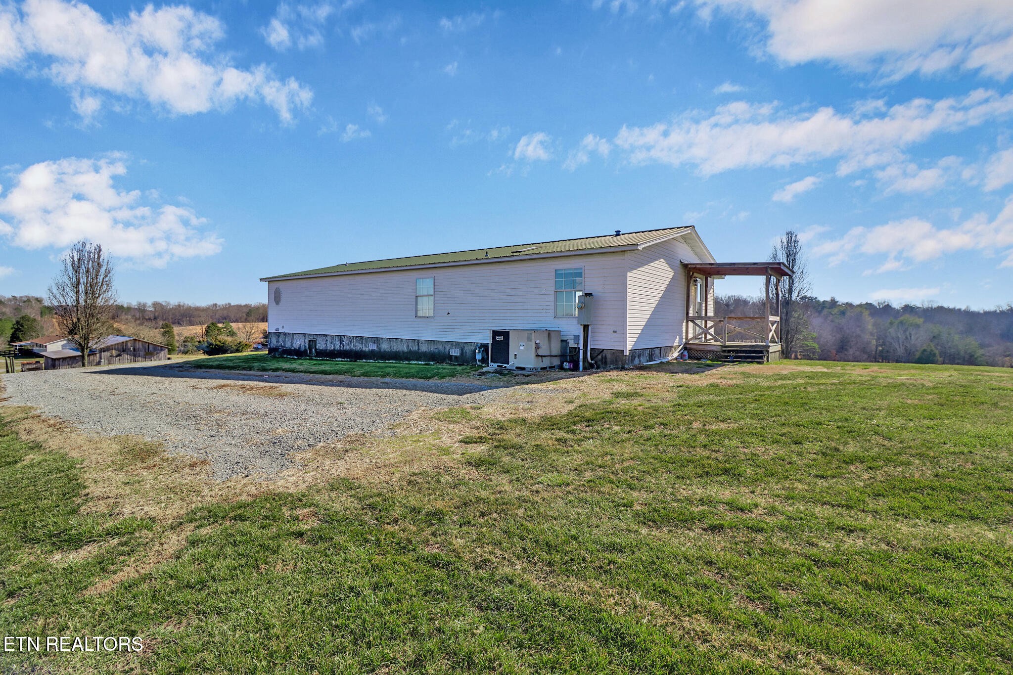 505 Trentham Road Spring City, TN 37381 - Photo 28 of 33 Gallery Image 28