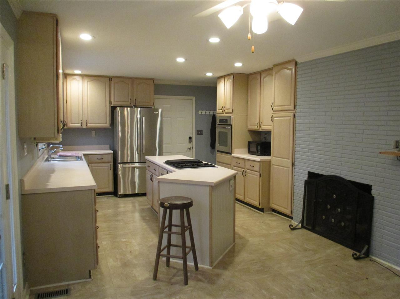 1225 Chaney Road Raleigh, NC 27606 - Photo 3 of 30 Photo 3