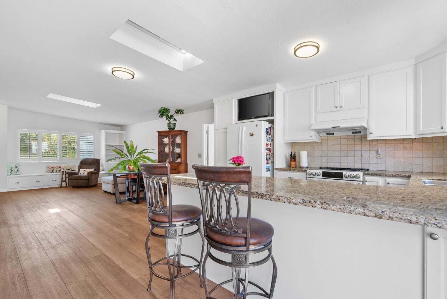 1881 Cox Road Aptos, CA 95003 - Photo 17 of 54 Gallery Image 17