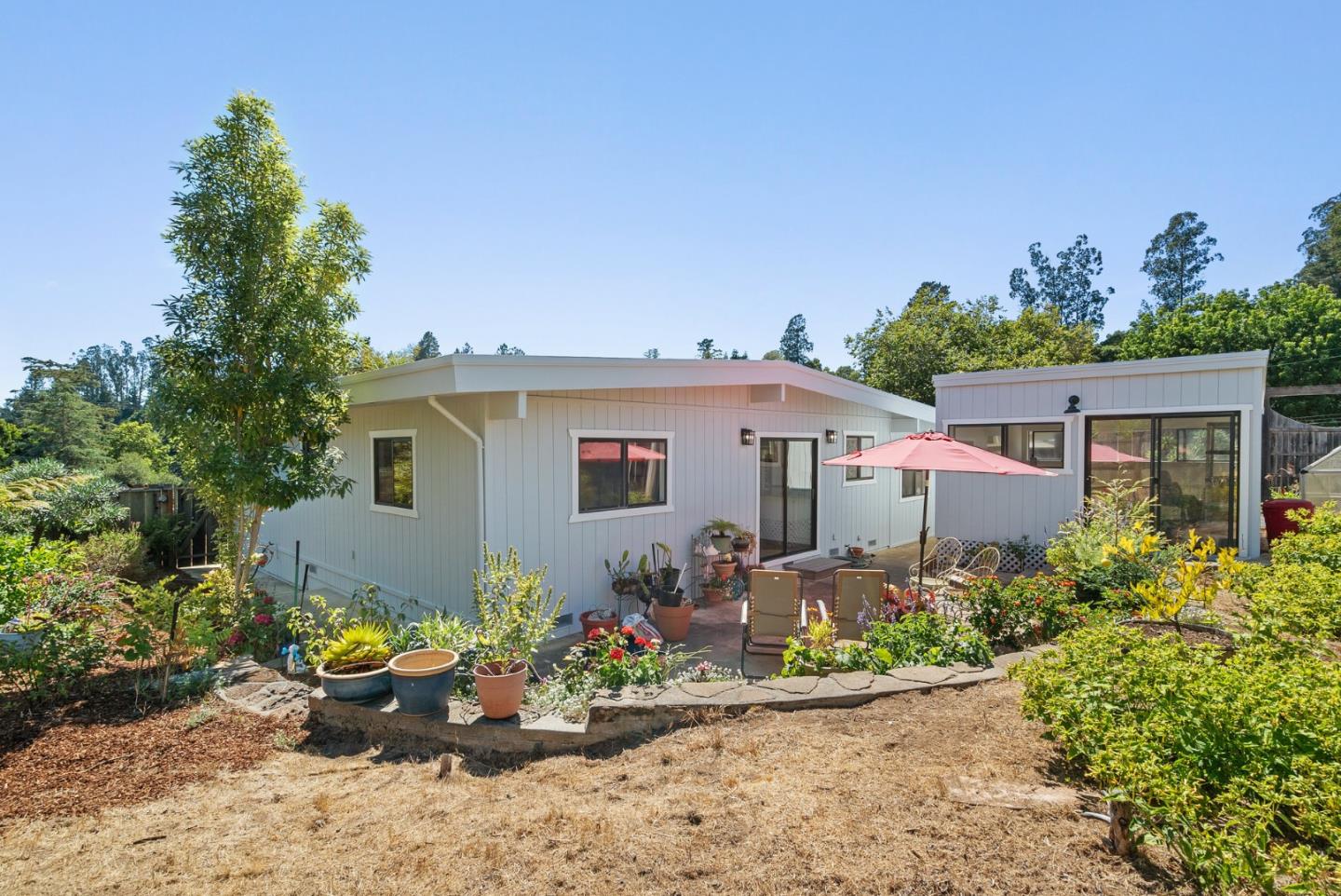 1881 Cox Road Aptos, CA 95003 - Photo 35 of 54 Gallery Image 35