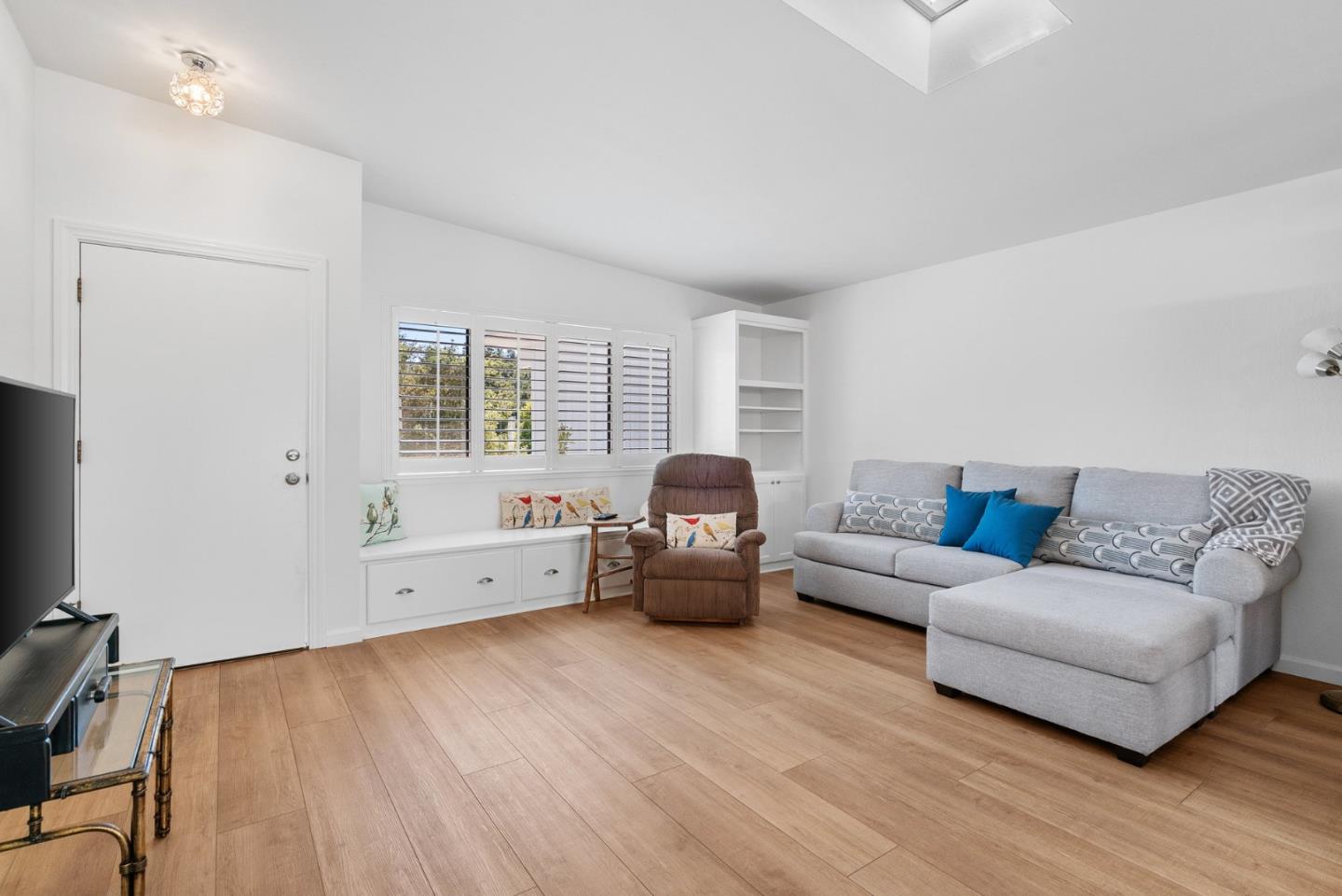 1881 Cox Road Aptos, CA 95003 - Photo 8 of 54 Gallery Image 8