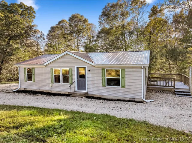 $200,000 | 1560 North Doe Valley Drive West, Paoli, IN 47454