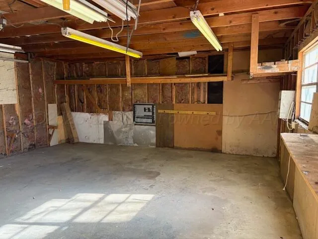 a view of a storage & utility room