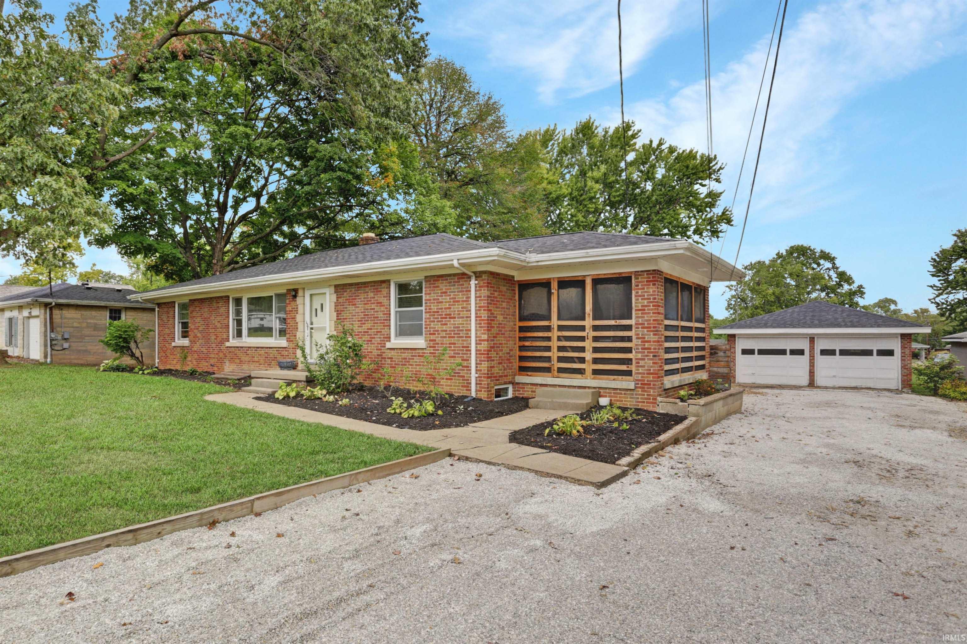 3000 Rode Road Evansville, IN 47711 - Photo 1 of 31 Gallery Image 1
