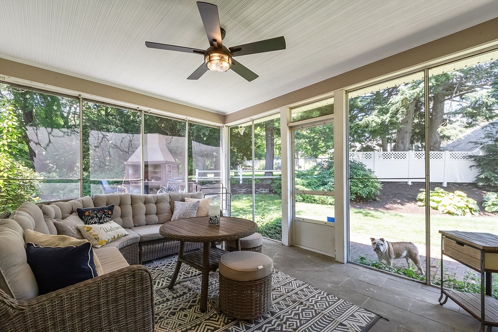 15 Juniper Road Fitchburg, MA 01420 - Photo 4 of 36 Gallery Image 4