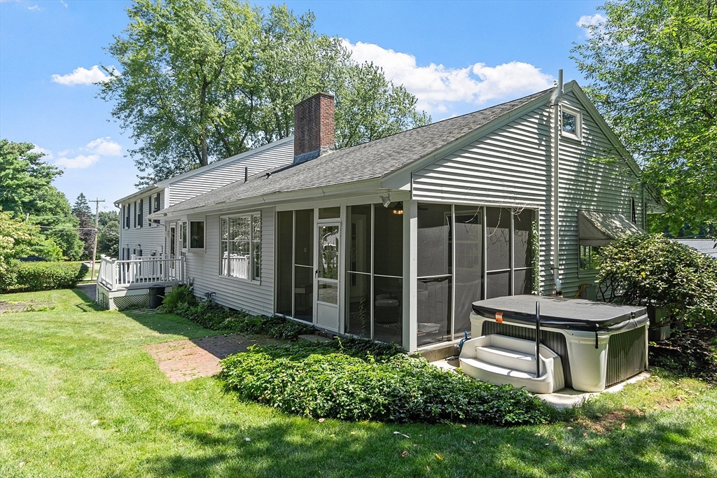 15 Juniper Road Fitchburg, MA 01420 - Photo 5 of 36 Gallery Image 5