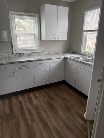 $374,900 | 819 10th Street Northwest, Grand Rapids, MI 49504