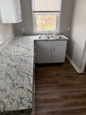 $374,900 | 819 10th Street Northwest, Grand Rapids, MI 49504